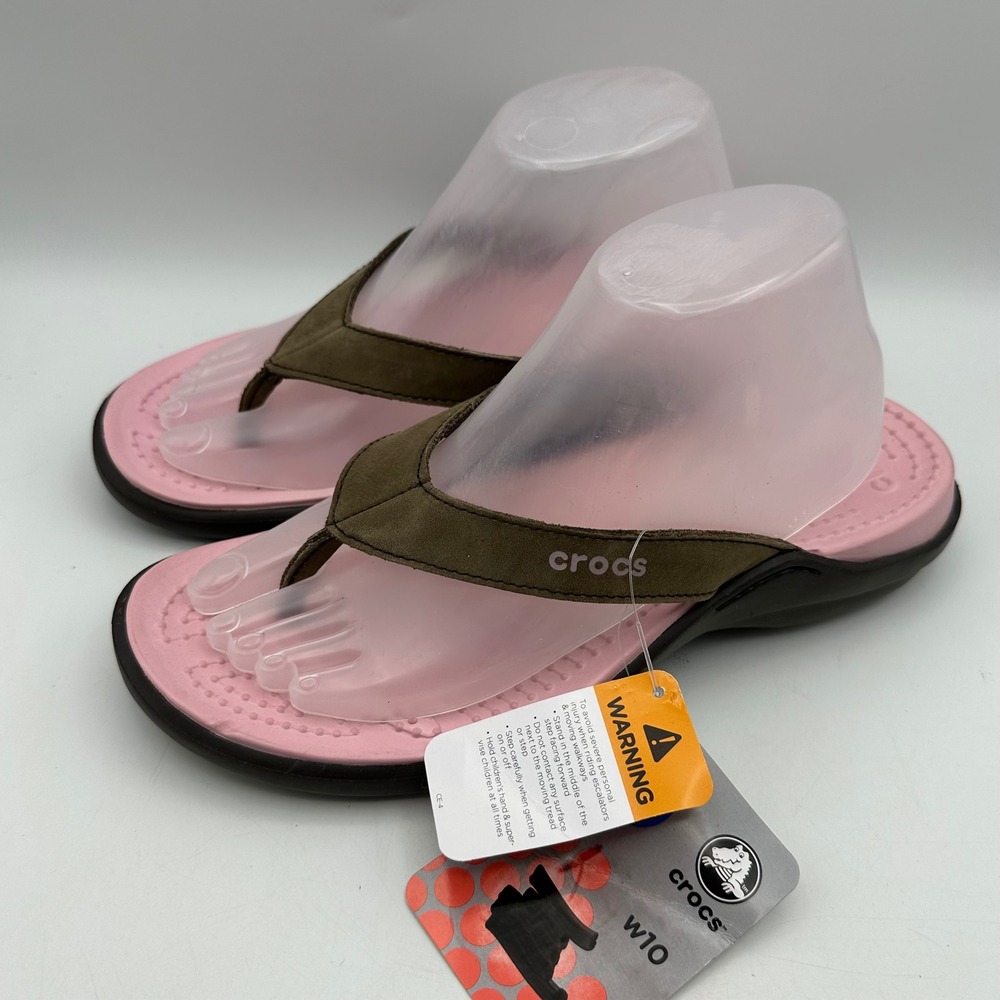 Crocs Capri IV Flip Flop Womens 10 Espresso Petal Pink Relaxed Fit Thong Sandals